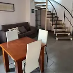 Atico Duplex Gran Via * 格拉纳达