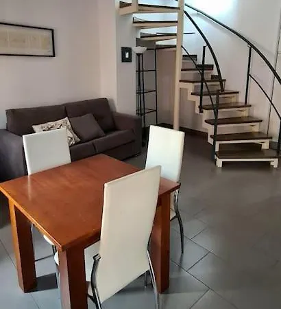 Atico Duplex Gran Via * 그라나다